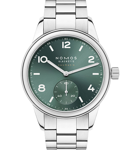 nomos-club-sport-neomatik-1