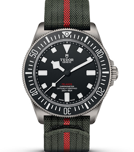 pelagos-fxd-black-dial-titanium-2