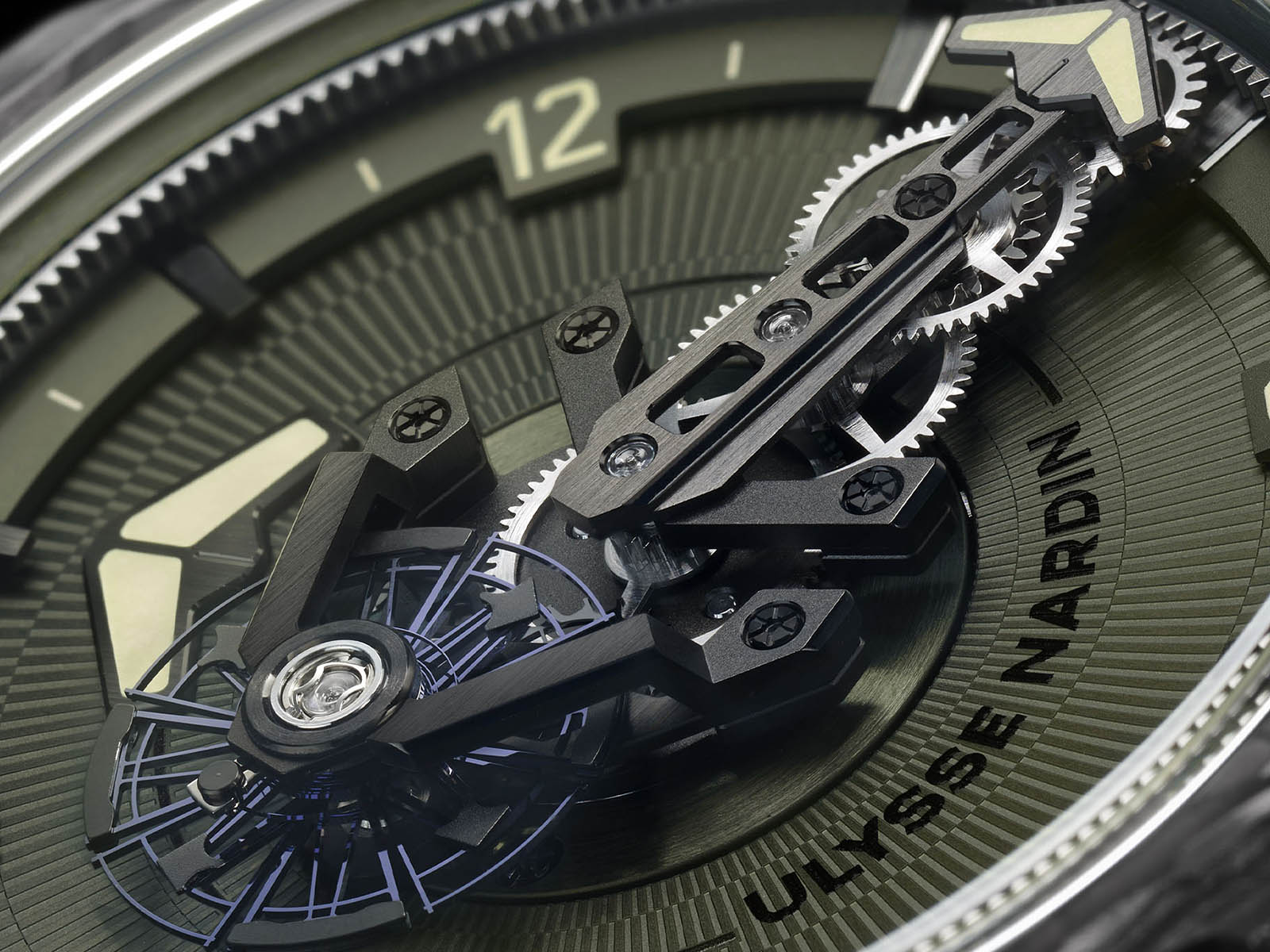 ulysse-nardin-freak-one-ops-3.jpg