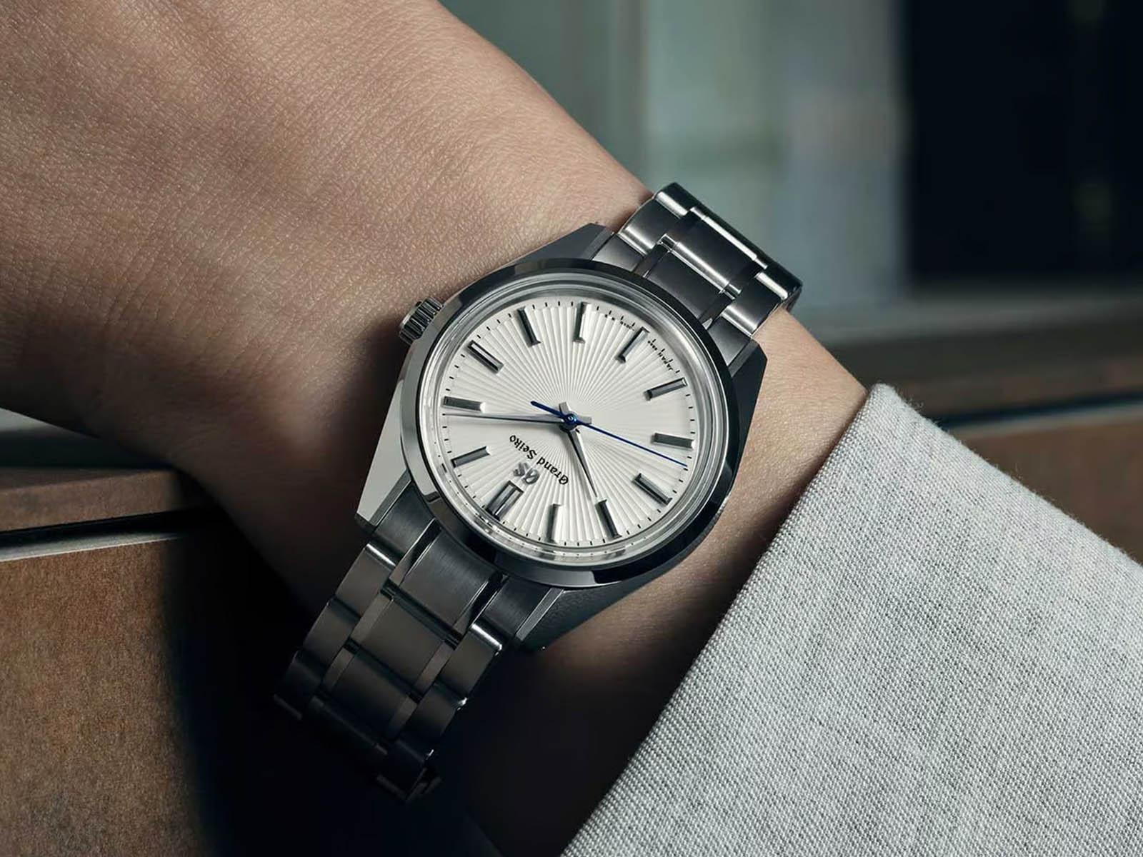 grand-seiko-heritage-44-gs-sbgw-297-sbgw-299-3.jpg