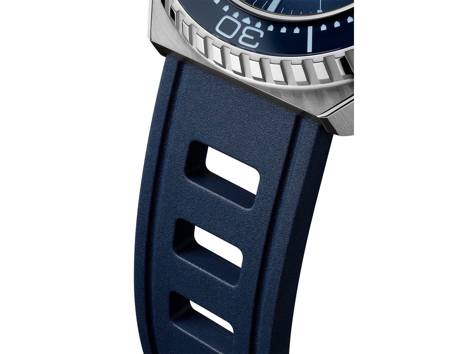 omega-seamaster-ploprof-summer-blue-5.jpg