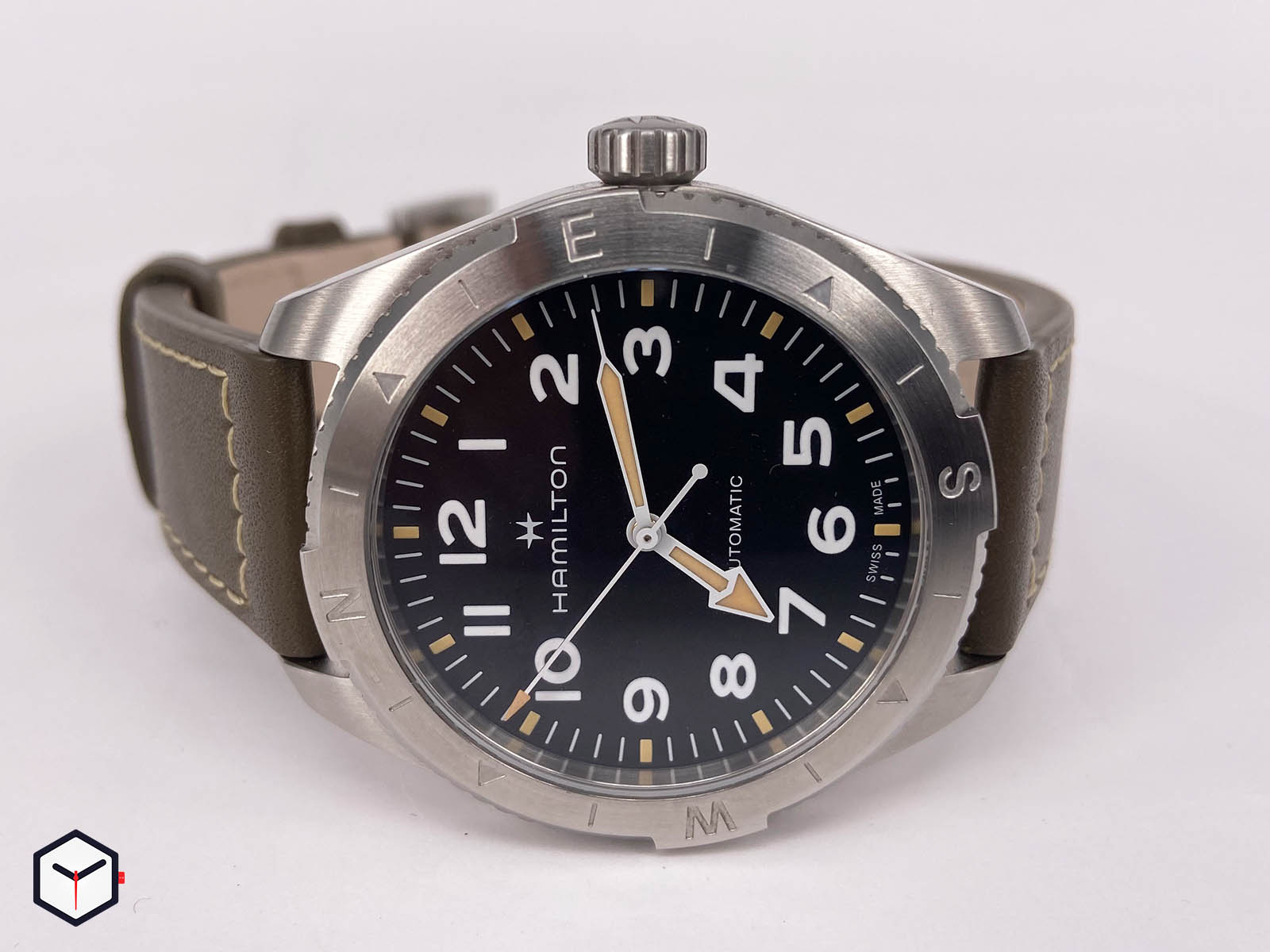 hamilton-khaki-field-expedition-collection-3.jpg