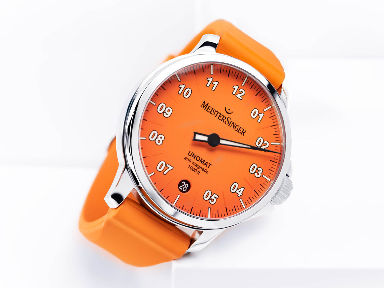 meister-singer-unomat-orange-limited-edition-1.jpg