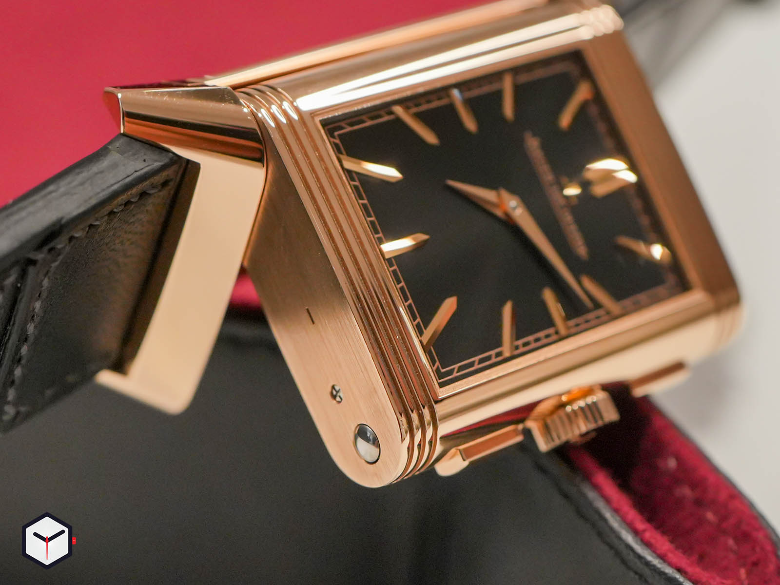 jaeger-lecoultre-reverso-2023-18.jpg