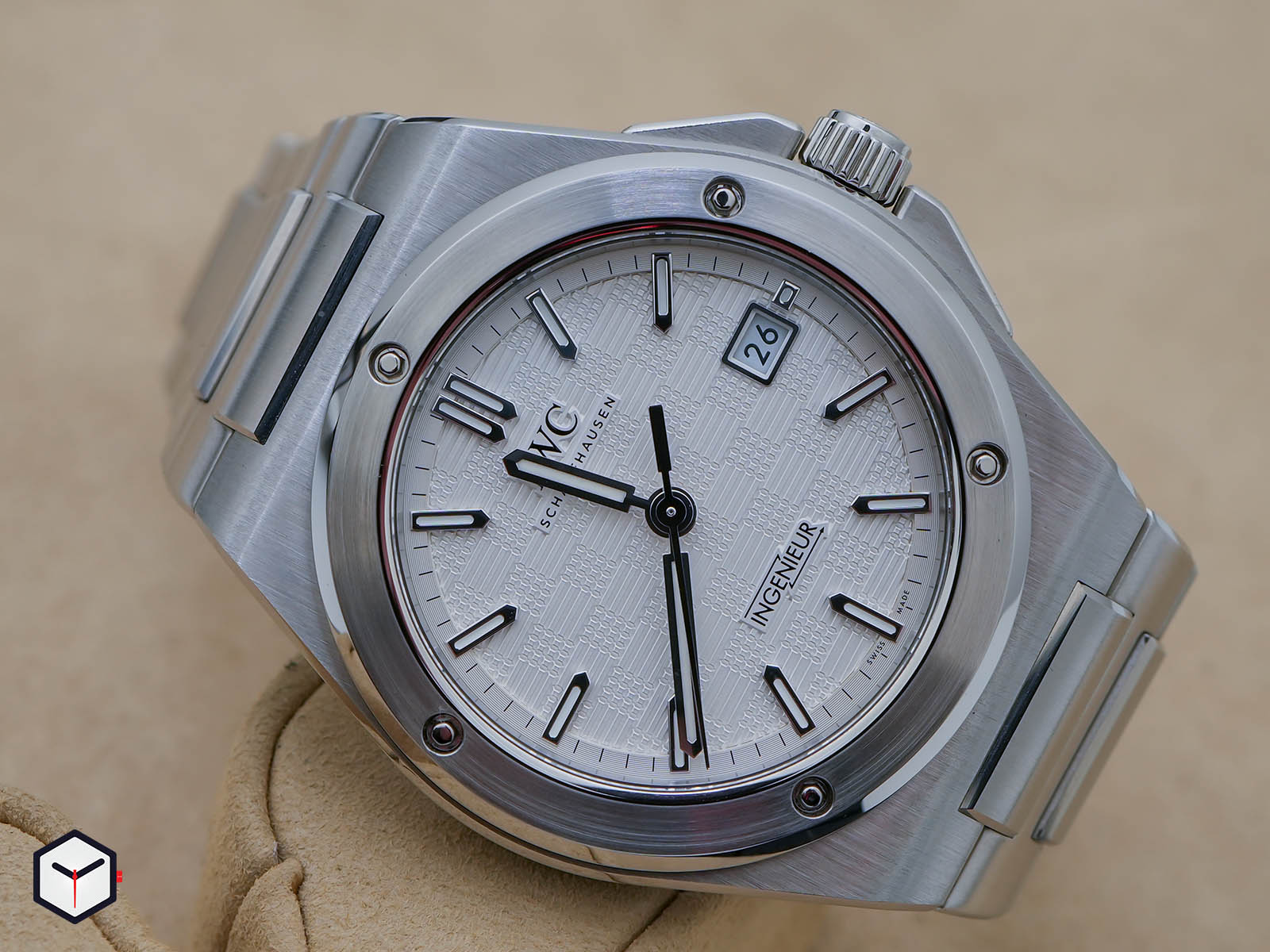 iwc-ingenieur-automatic-40-17.jpg