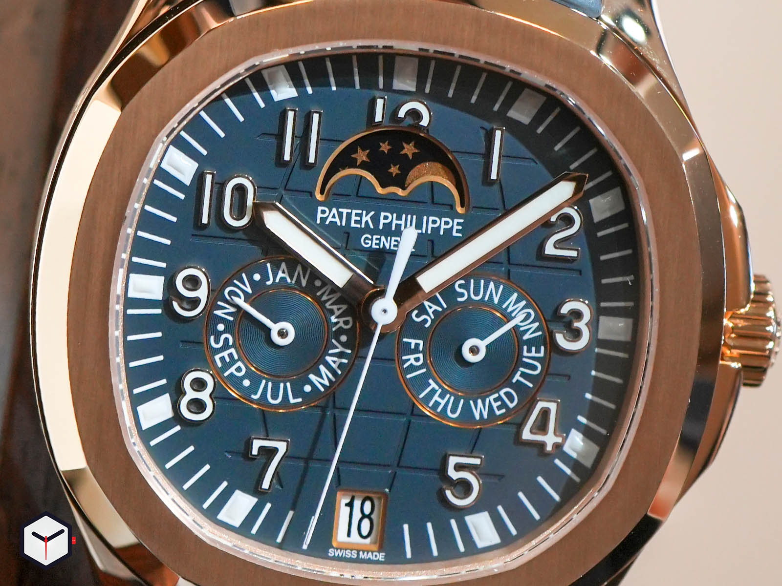 patek-philippe-aquanaut-collection-8.jpg