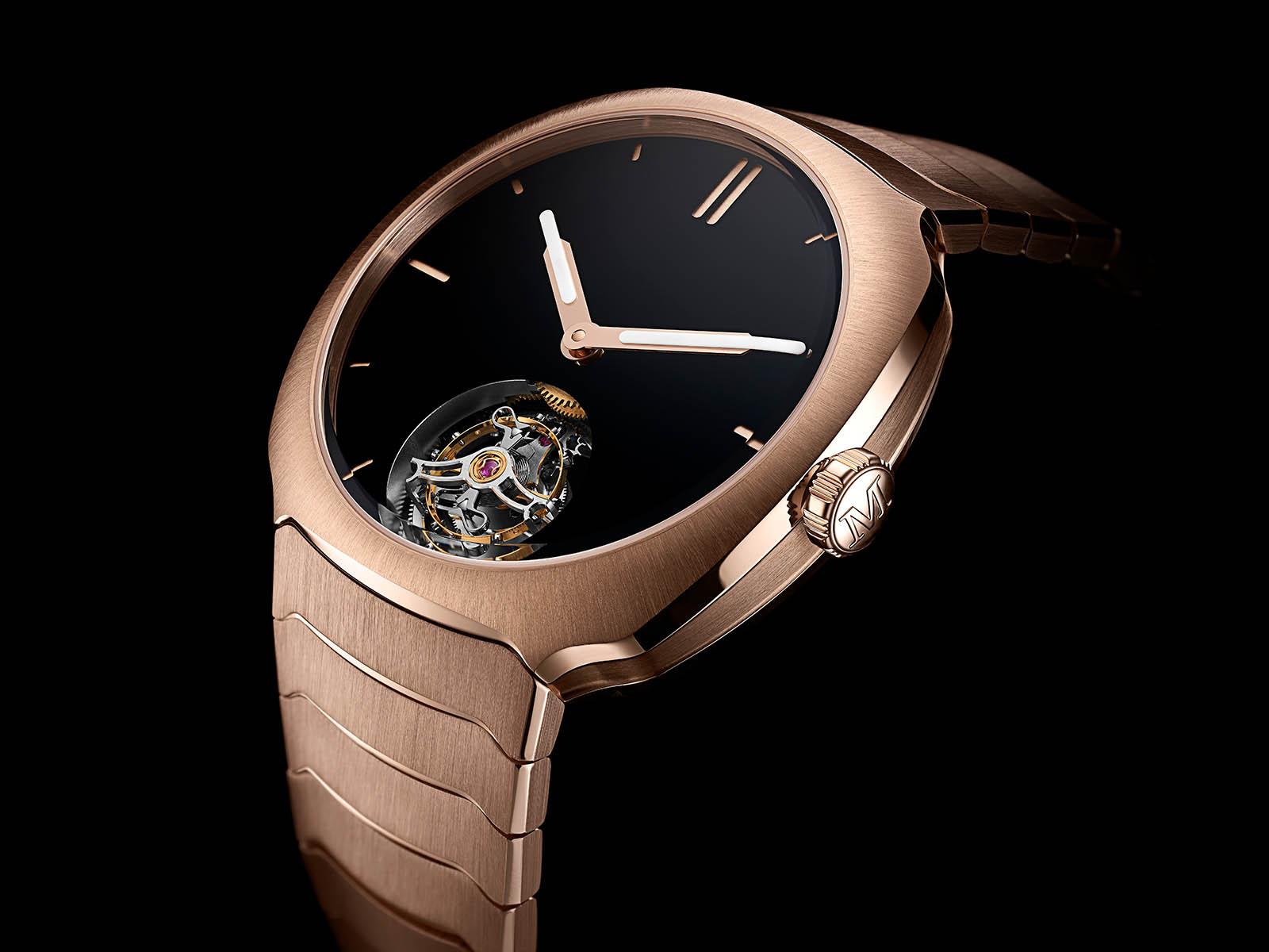 h-moser-cie-streamliner-tourbillon-2.jpg