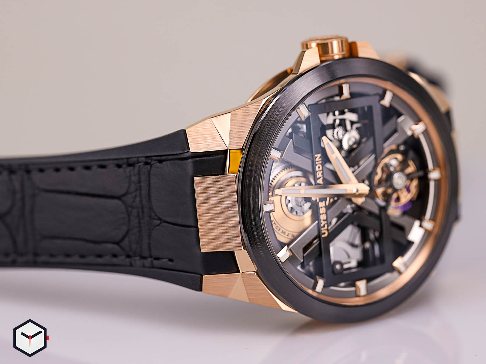 Ulysse-Nardin-Blast-Skeleton-Tourbillon-Rose-Gold-2.jpg