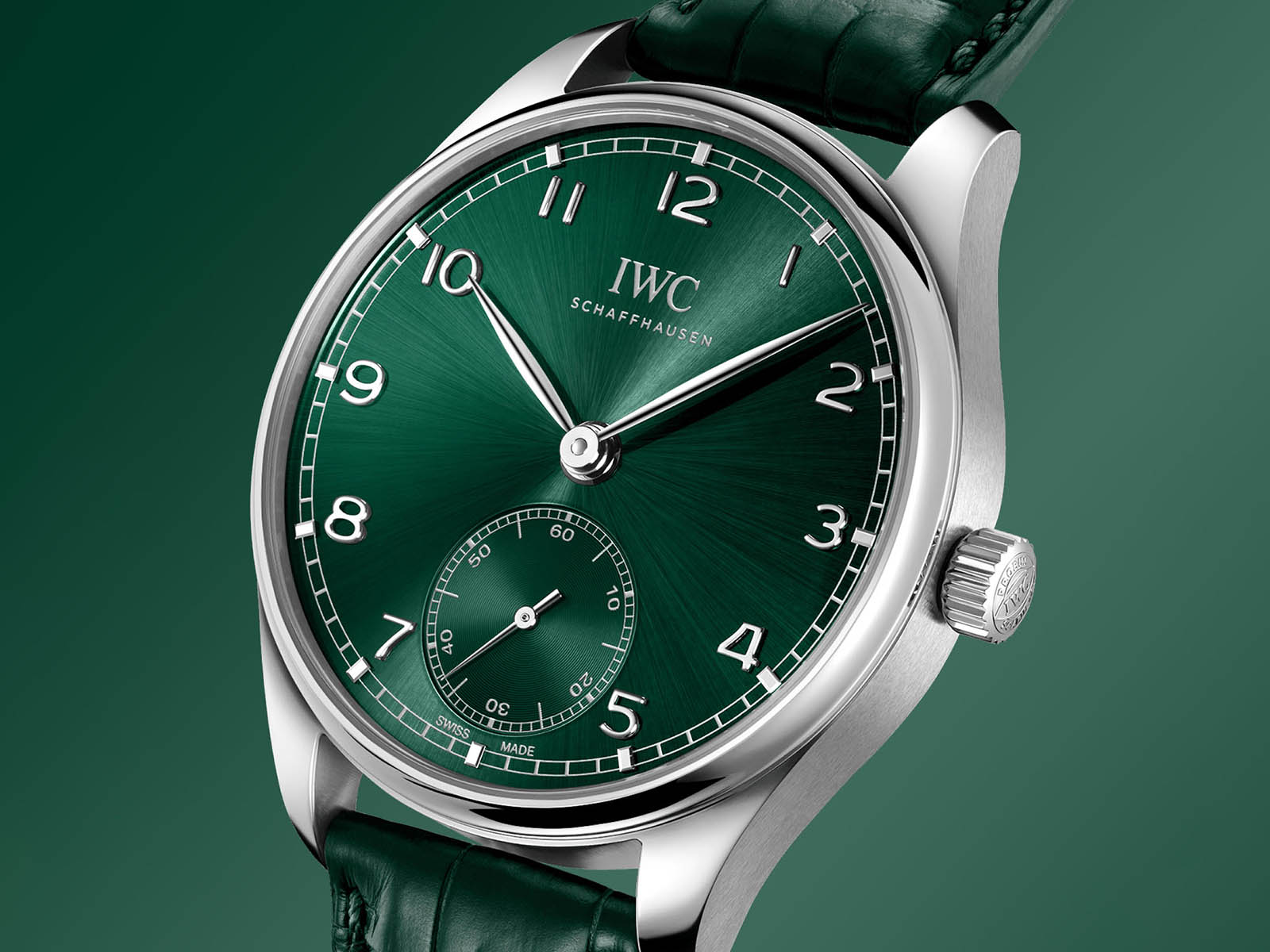 iwc-portugieser-automatic-portugieser-perpetual-calendar-green-3.jpg