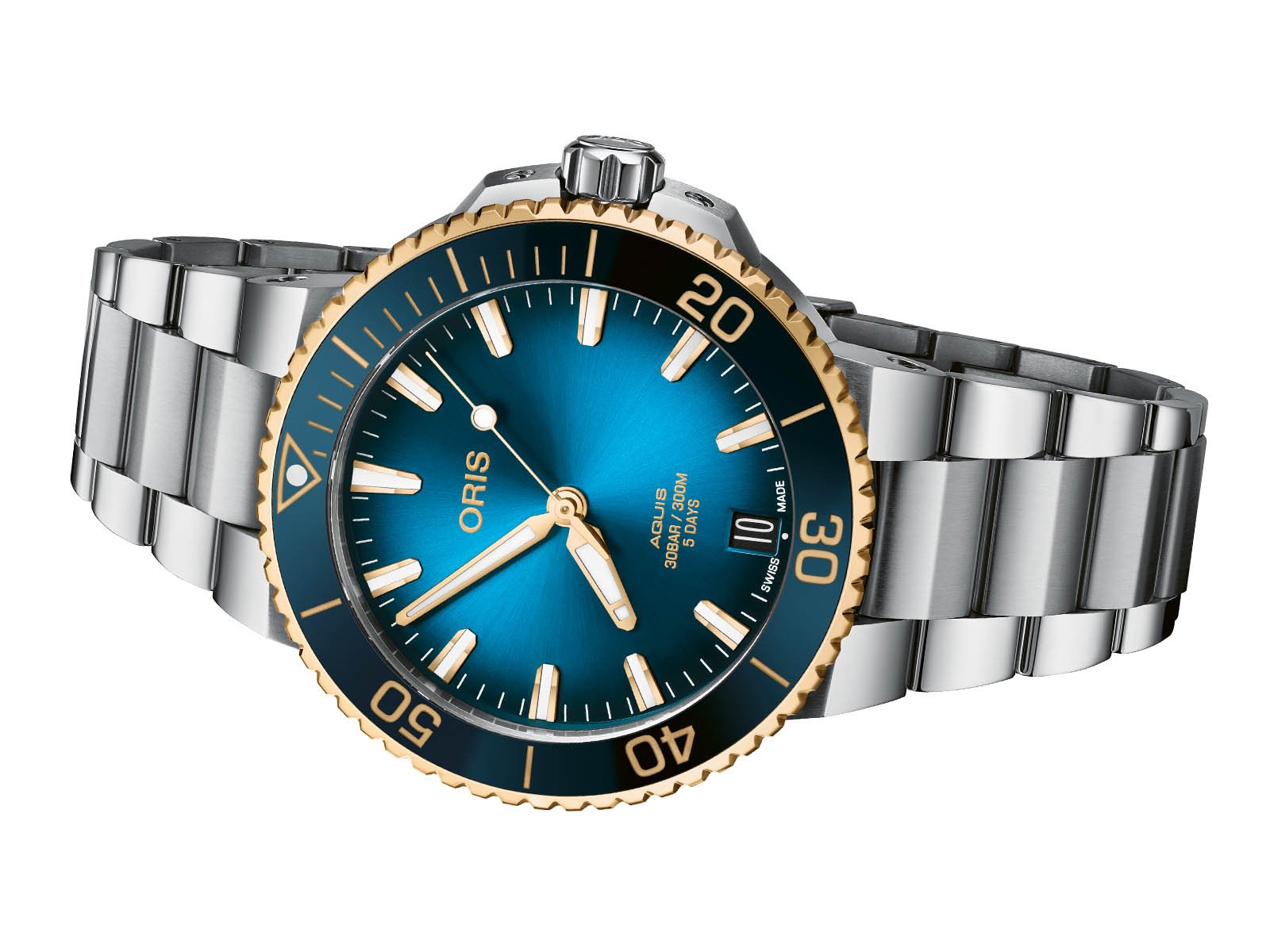 oris-aquis-date-calibre-400-bi-color-1.jpg