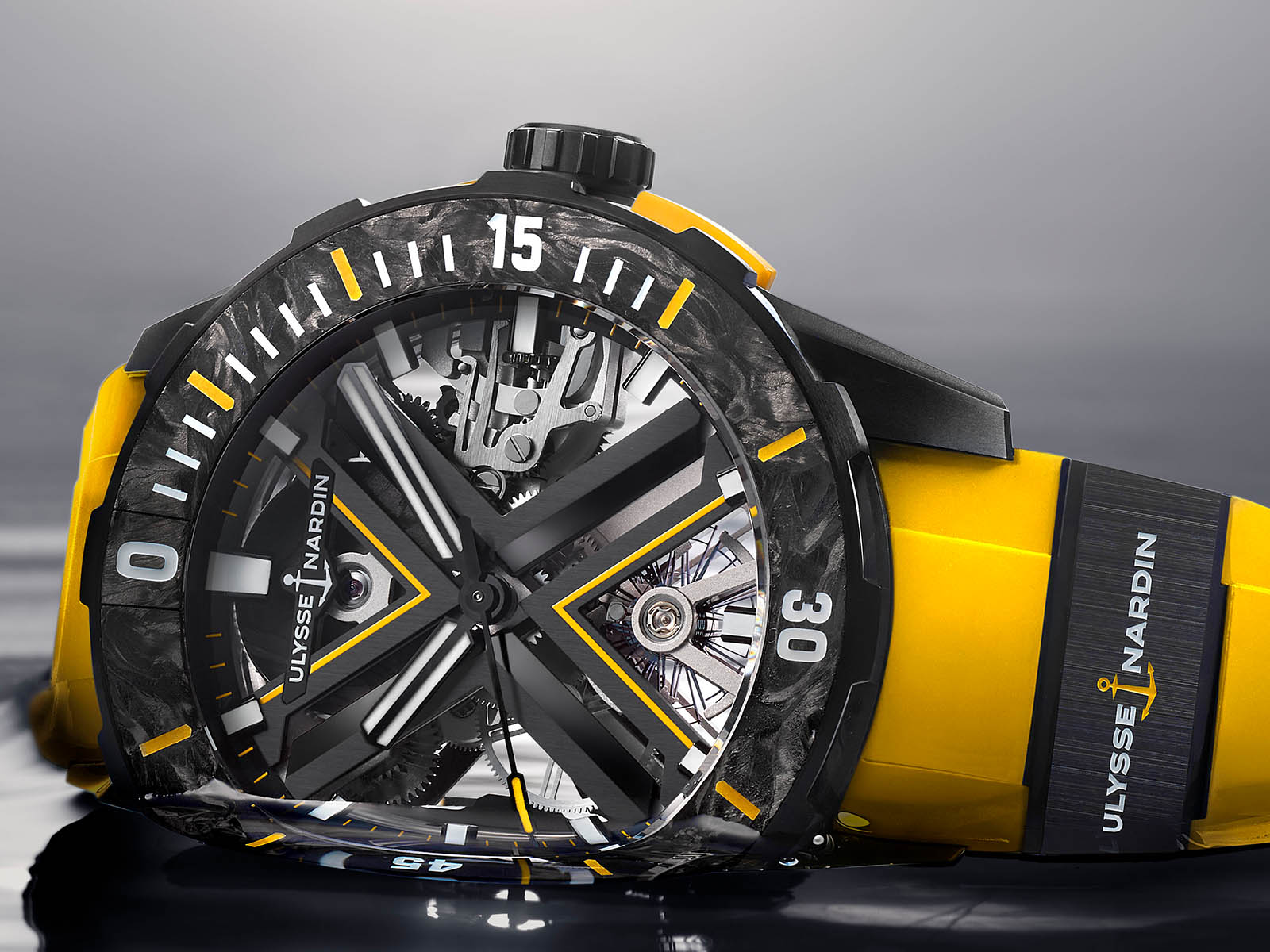 ulysse-nardin-unveils-the-diver-skeleton-black-watch-1.jpg