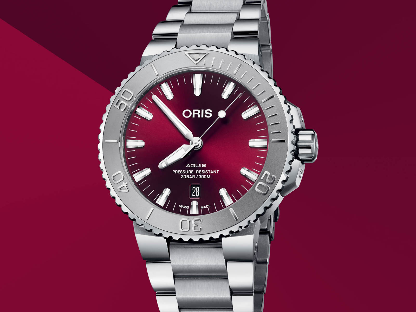 oris-aquis-date-cherry-43-5-mm-1.jpg