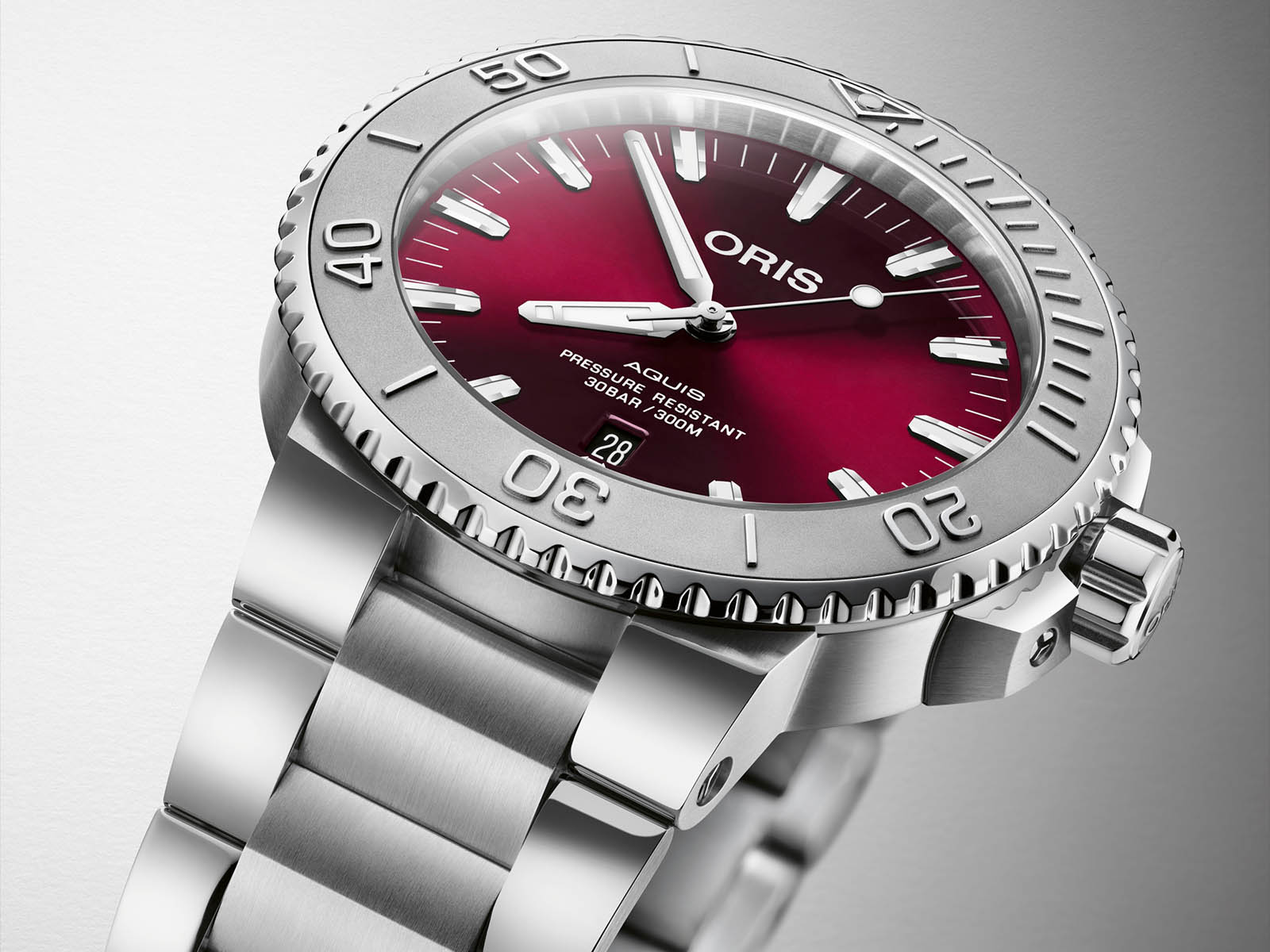 oris-aquis-date-cherry-43-5-mm-2.jpg