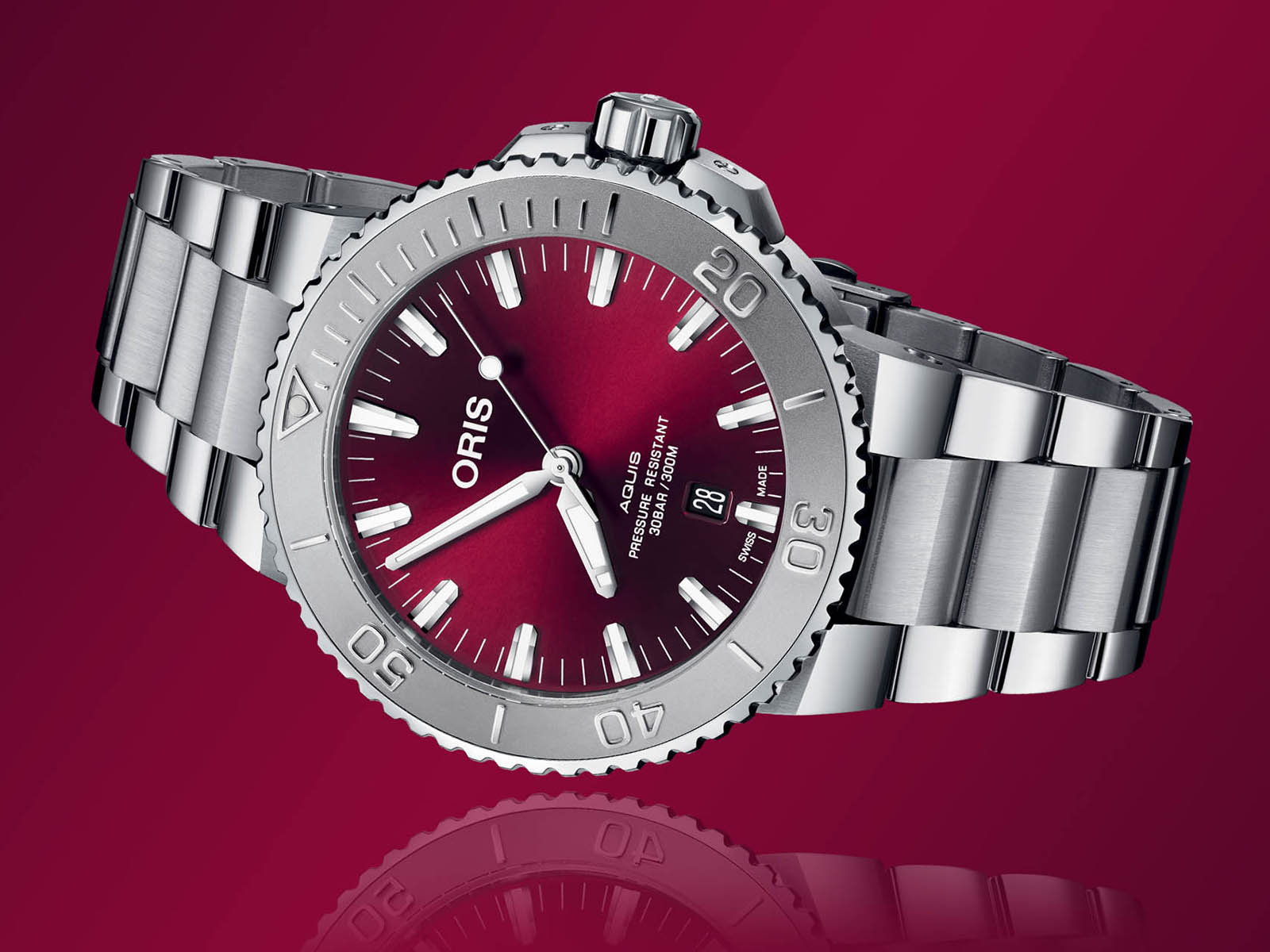 oris-aquis-date-cherry-43-5-mm-3.jpg