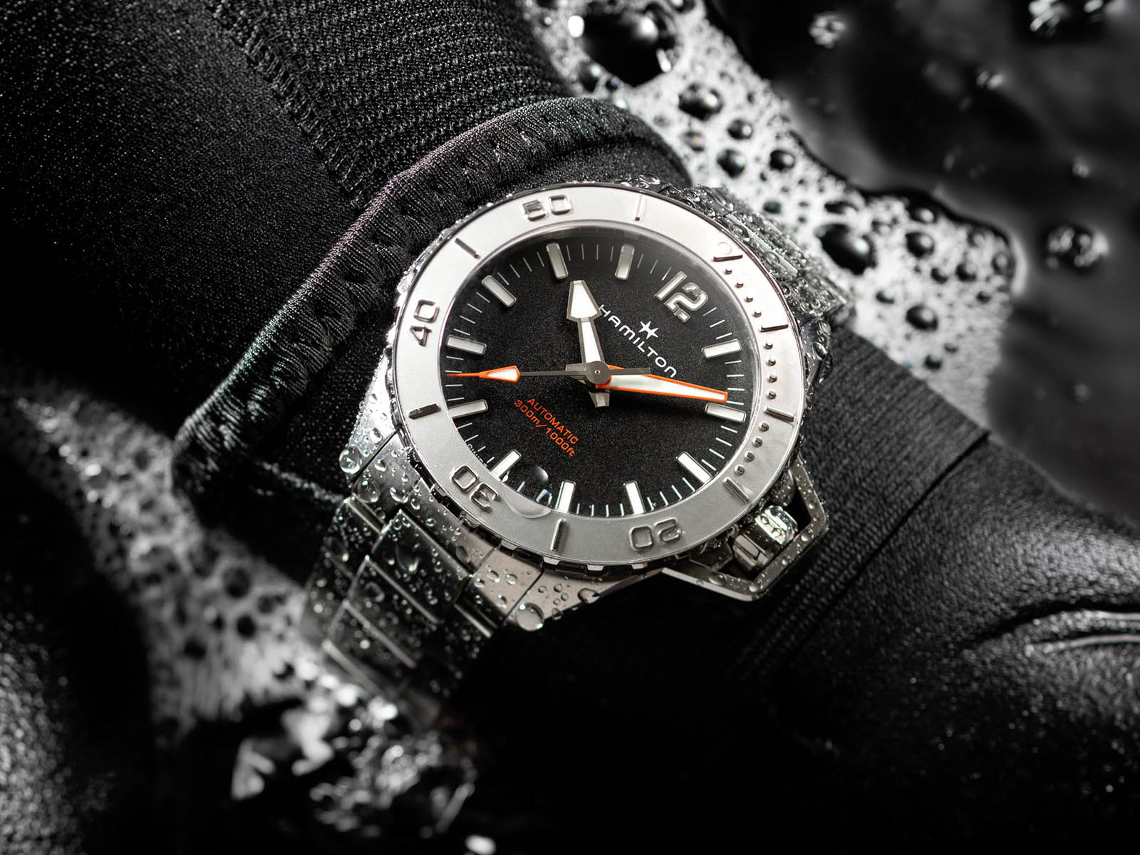 hamilton-khaki-navy-frogman-auto-46-mm-2.jpg