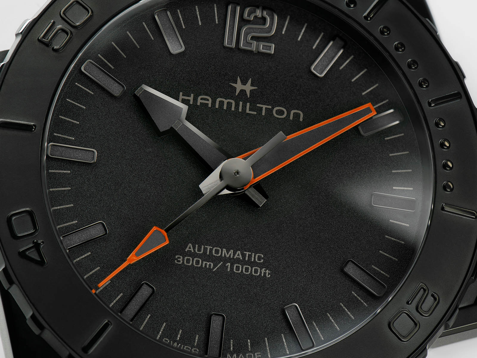 hamilton-khaki-navy-frogman-auto-46-mm-7.jpg