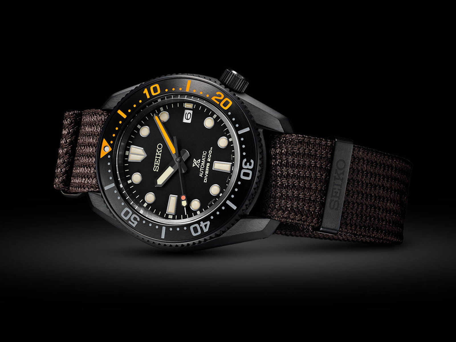 seiko-dark-diver-2.jpg