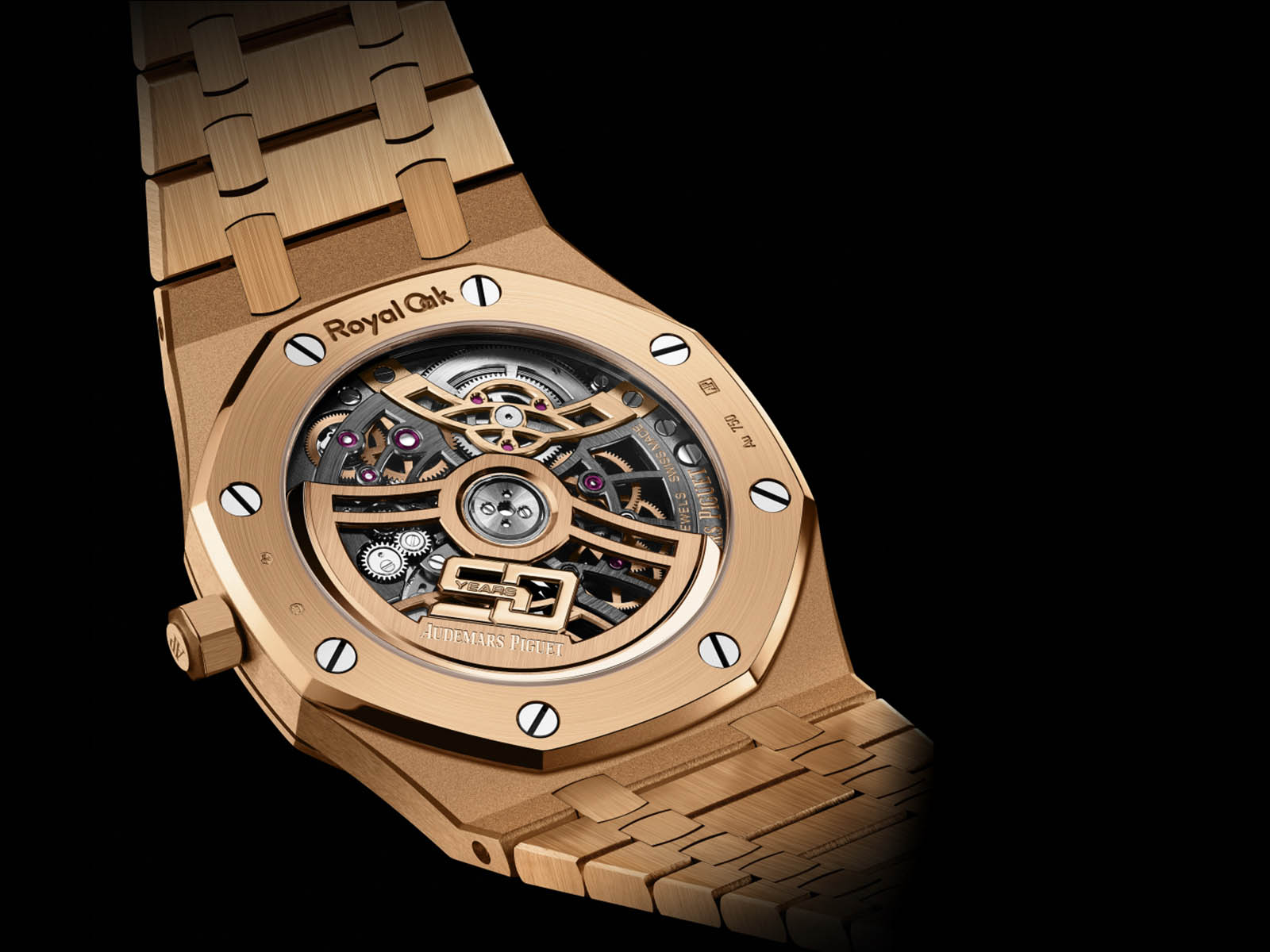 audemars-piguet-royal-oak-jumbo-extra-thin-openworked-5.jpg