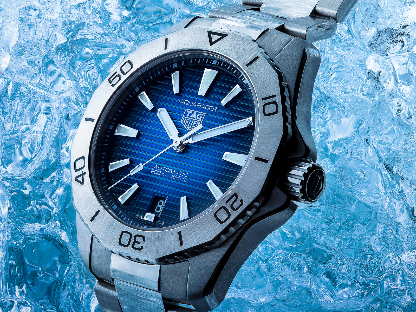 tag-heuer-aquaracer-outdoors-1.jpg