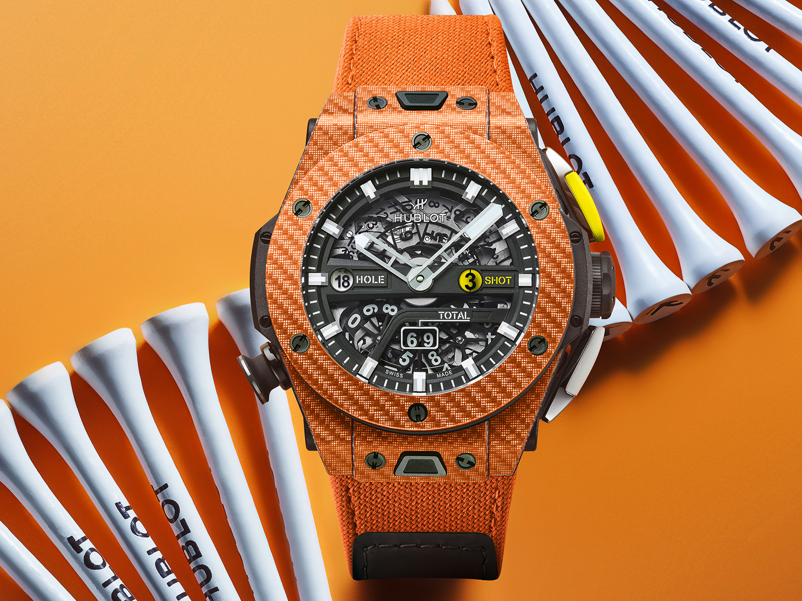 hublot-big-bang-unico-golf-orange-carbon-1.jpg