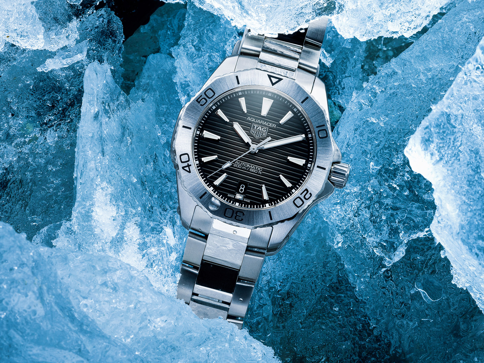 tag-heuer-aquaracer-outdoors-9.jpg