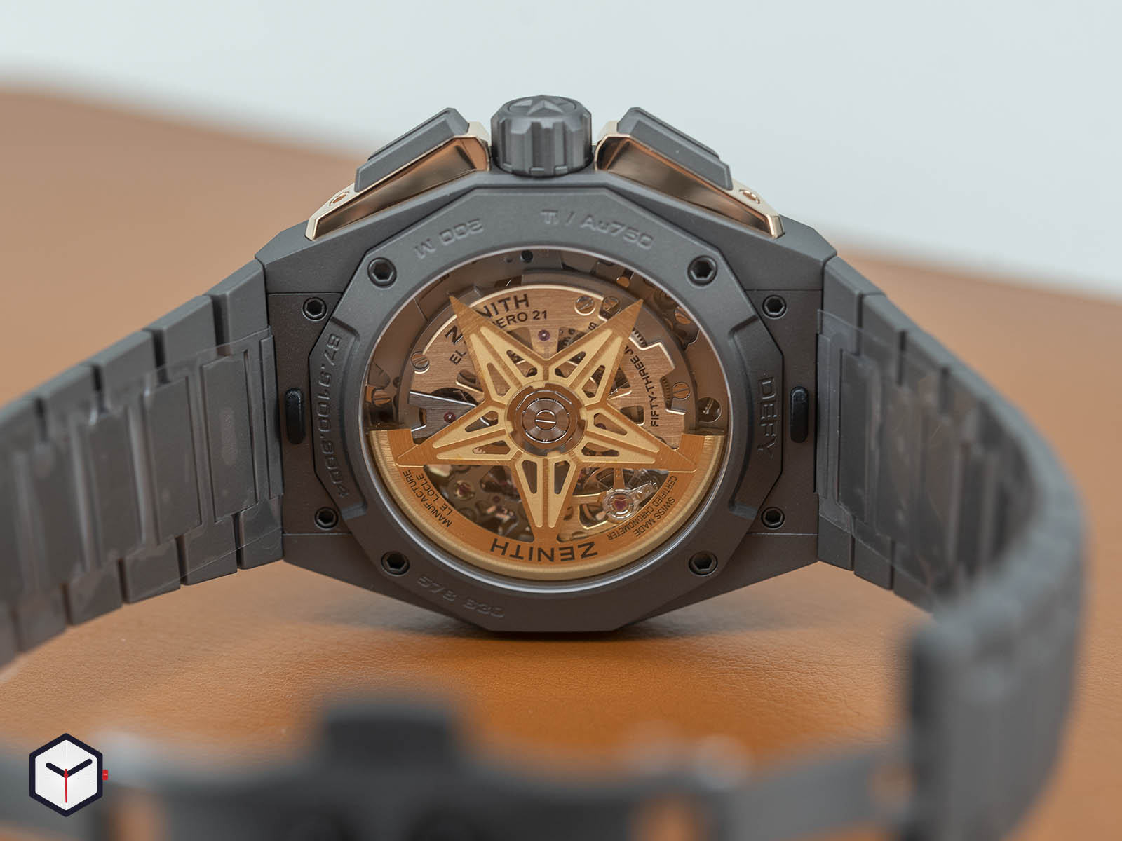 95-9200-9004-77-i001-zenith-defy-extreme-desert-edition-7.jpg