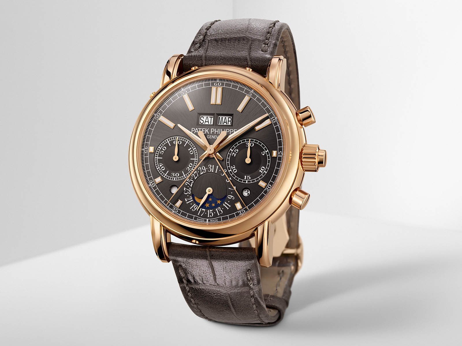 patek-philippe-5204r-011-5.jpg