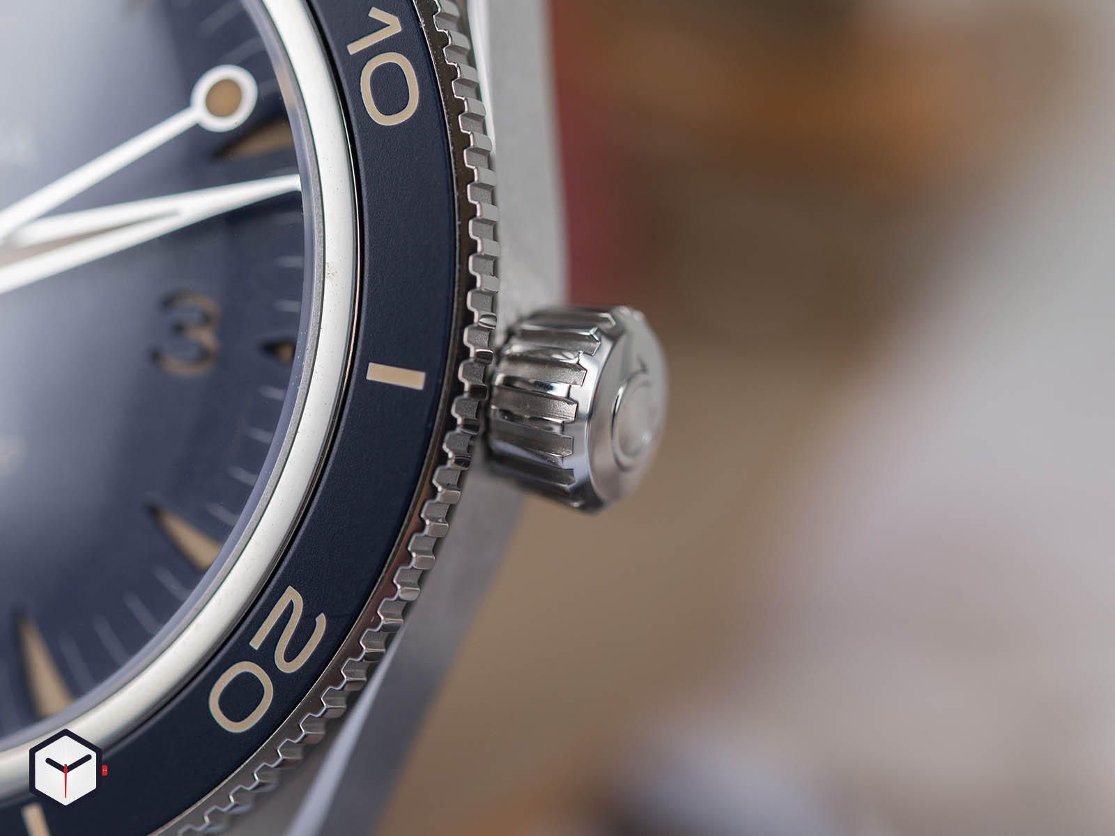 omega-seamaster-300-co-axial-master-chronometer-41mm-5.jpg