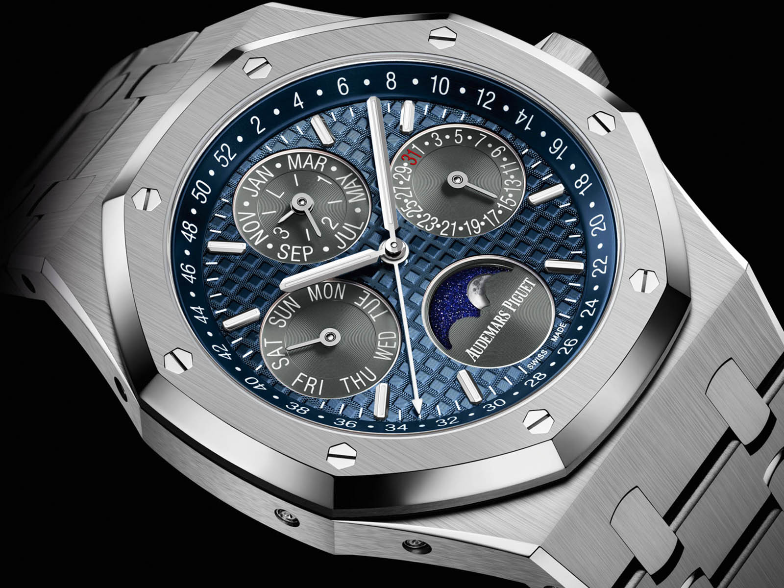 26574ti-oo-1220ti-01-audemars-piguet-royal-oak-perpetual-calendar-titanium-1.jpg