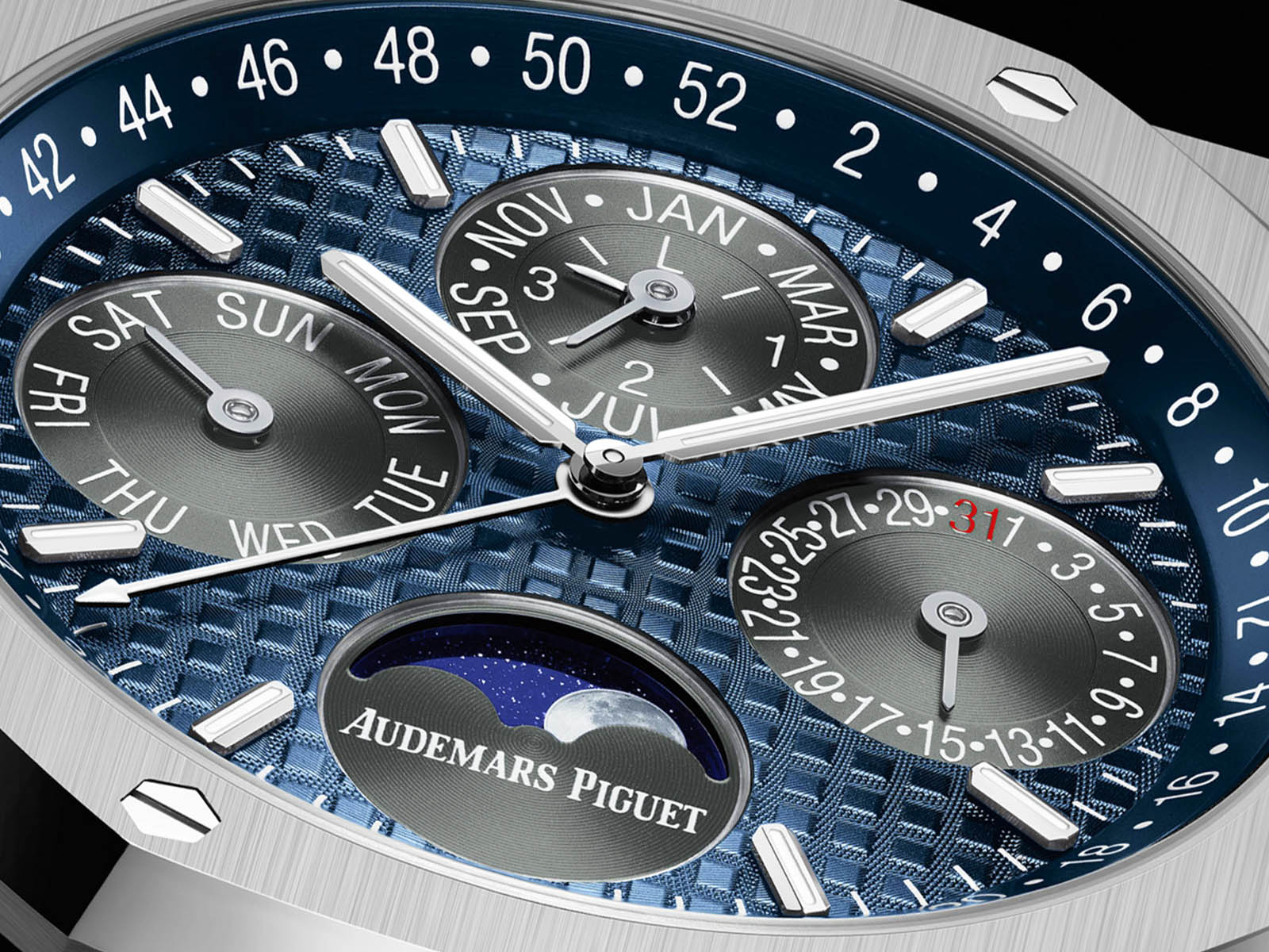 26574ti-oo-1220ti-01-audemars-piguet-royal-oak-perpetual-calendar-titanium-4.jpg