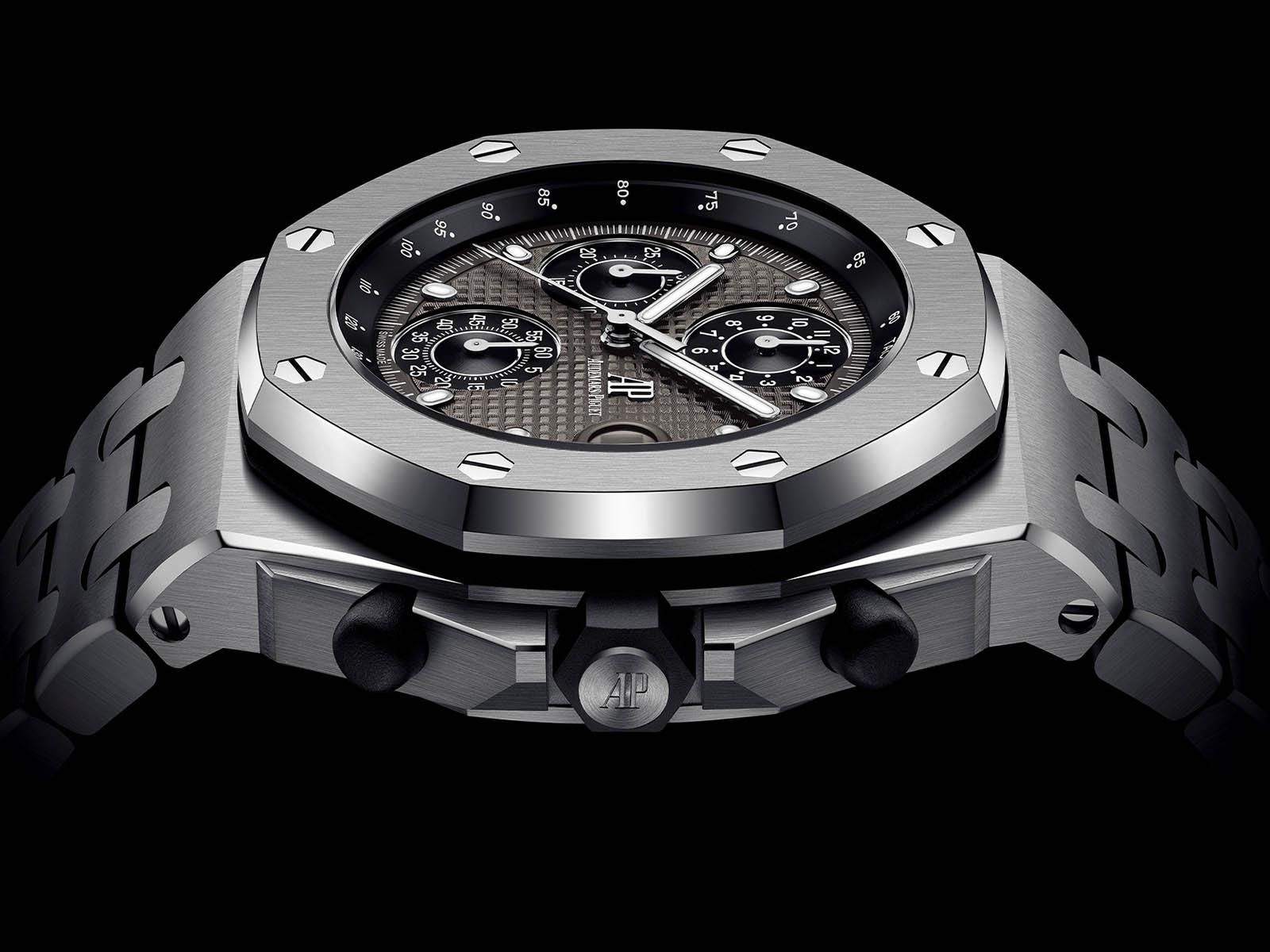 the-new-audemars-piguet-royal-oak-3.jpg