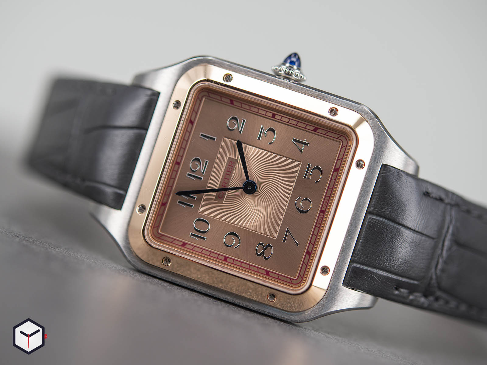 crw2sa0025-cartier-santos-dumont-xl-limited-edition-2.jpg