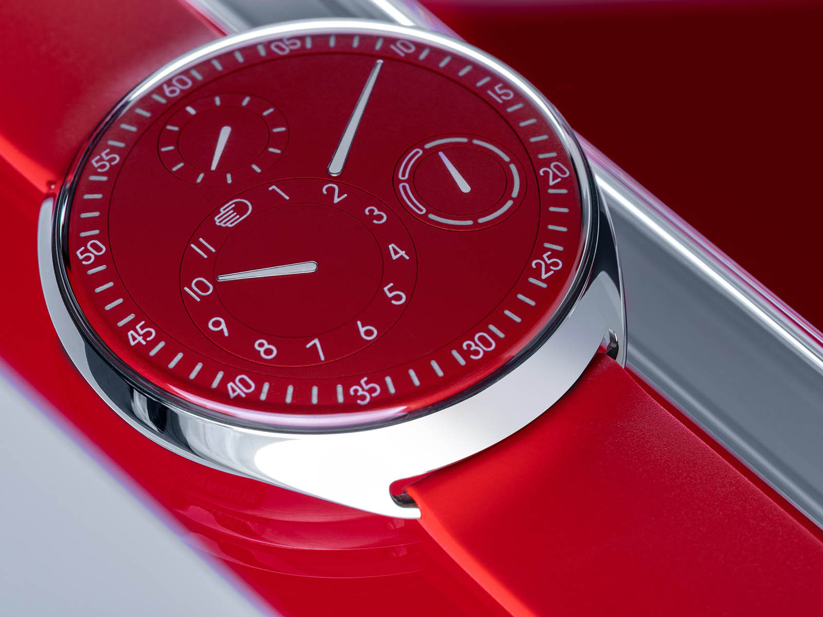 ressence-type-1-slim-red-3.jpg