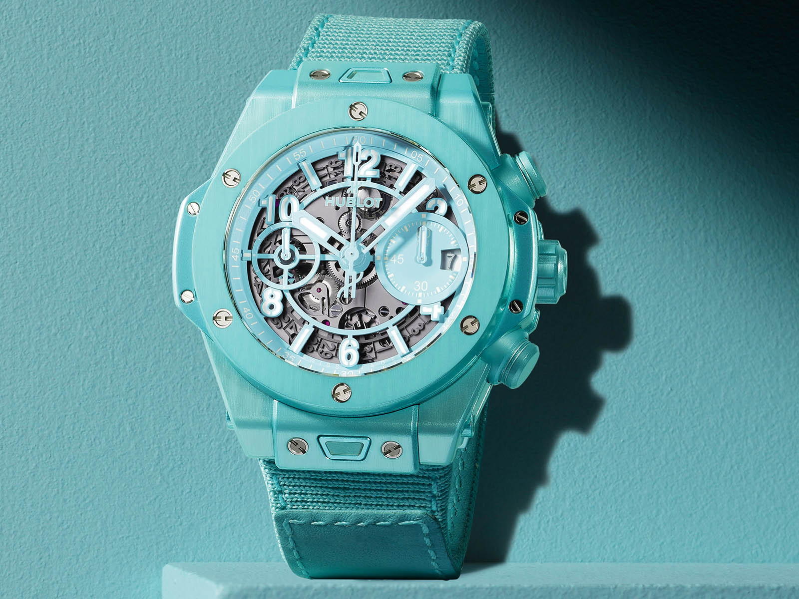 441-ub-5120-nr-hublot-big-bang-unico-summer-4.jpg