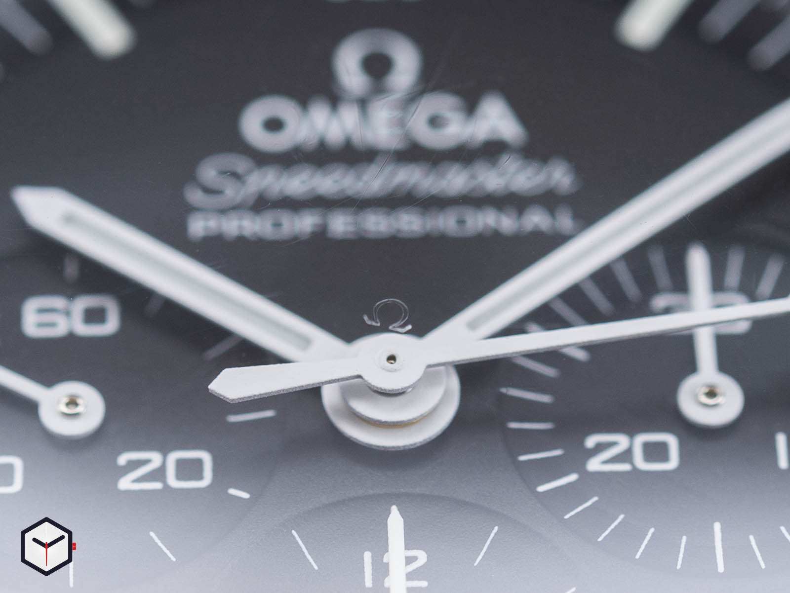 the-new-omega-speedmaster-professional-11.jpg