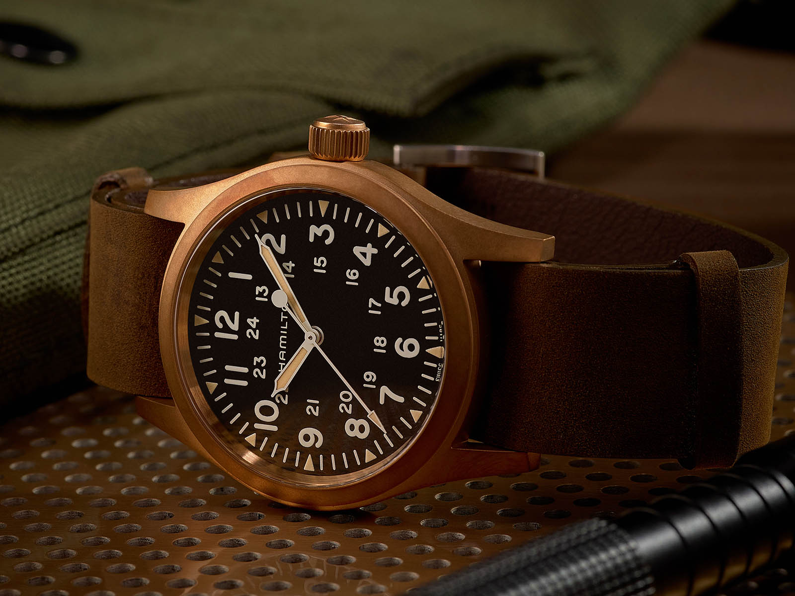 h69459530-hamilton-khaki-field-mechanical-bronze-3.jpg