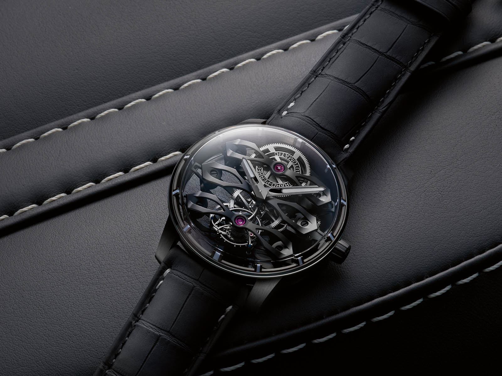 99296-21-001-ba6a-girard-perregaux-tourbillon-three-flying-bridges-aston-martin-6.jpg