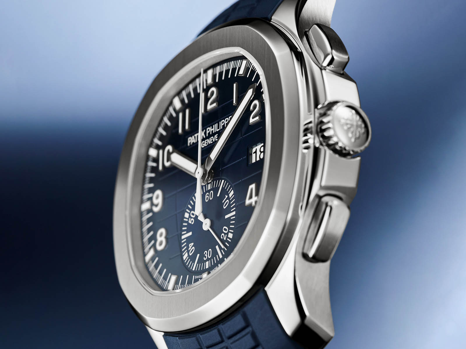 5968g-001-patek-philippe-aquanaut-chronograph-2.jpg