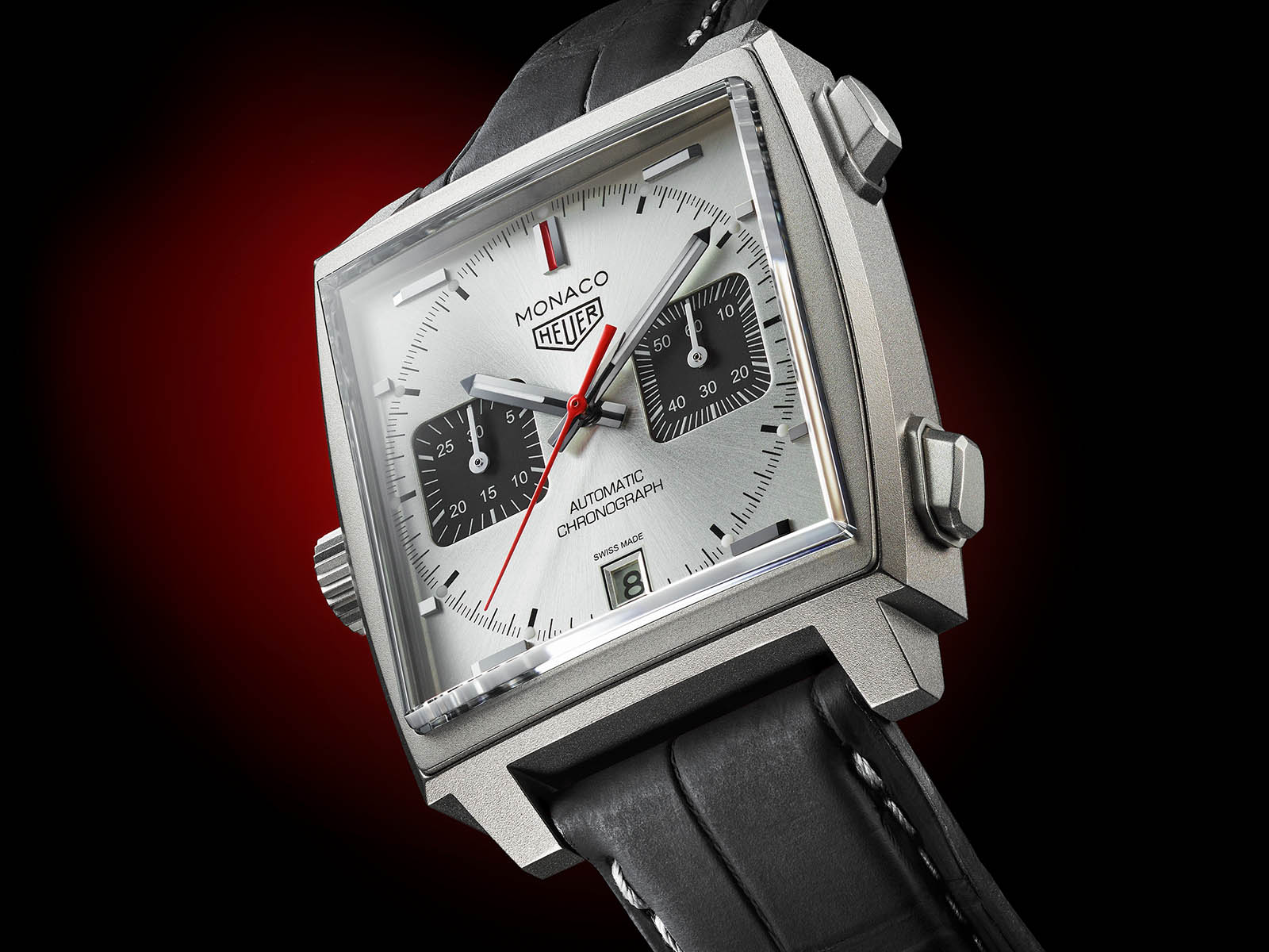 caw218b-fc6496-tag-heuer-monaco-titan-5.jpg