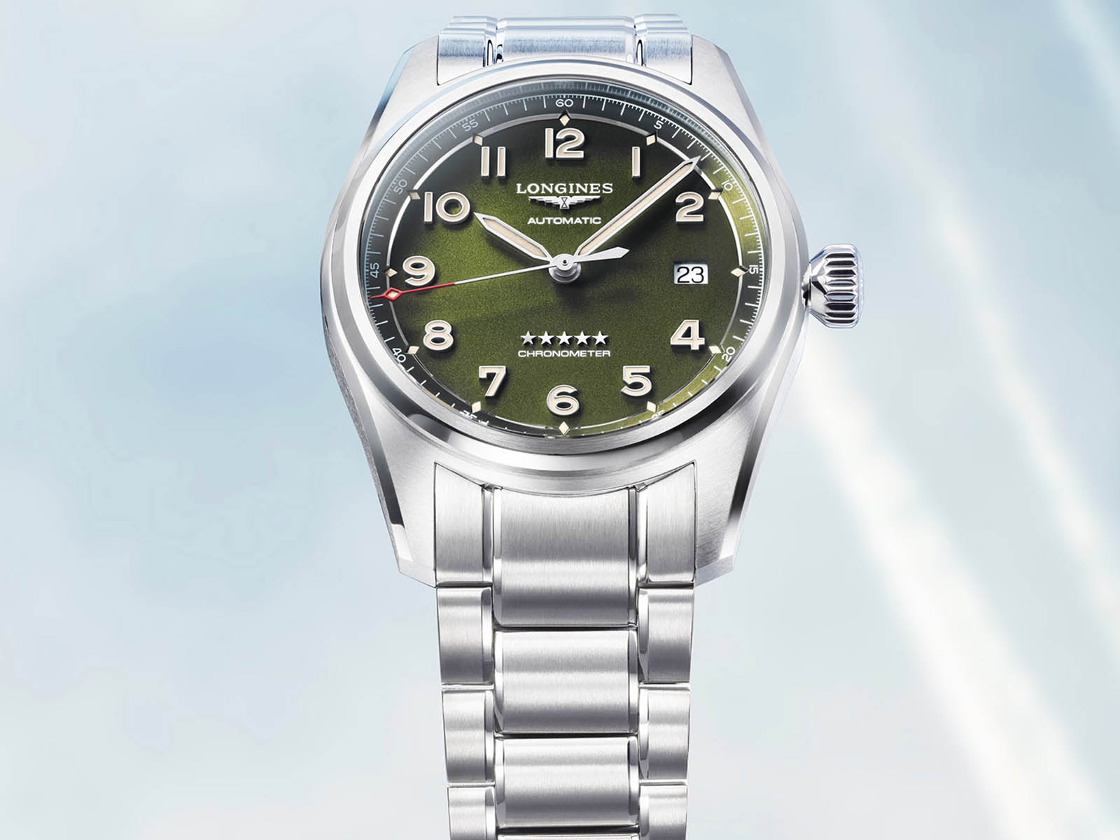 longines-spirit-time-and-date-green-4.jpg