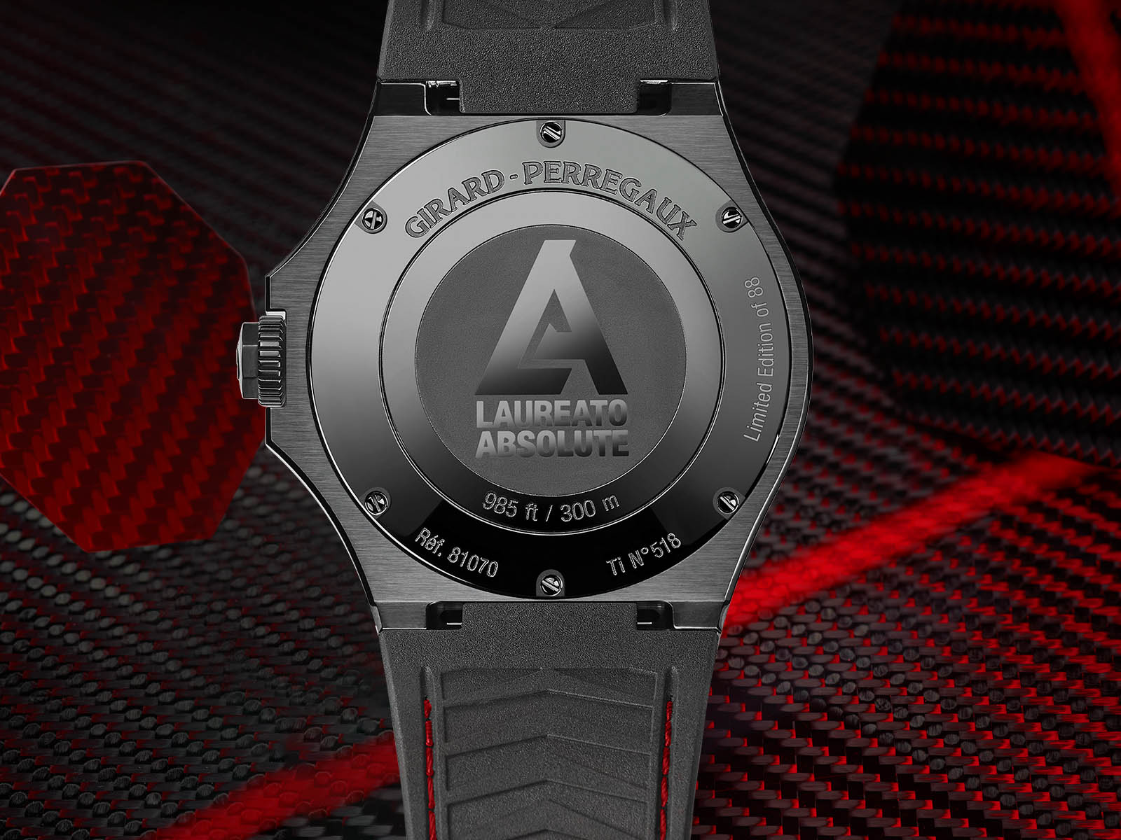 81070-21-631-ff6a-girard-perregaux-laureato-absolute-infrared-6.jpg