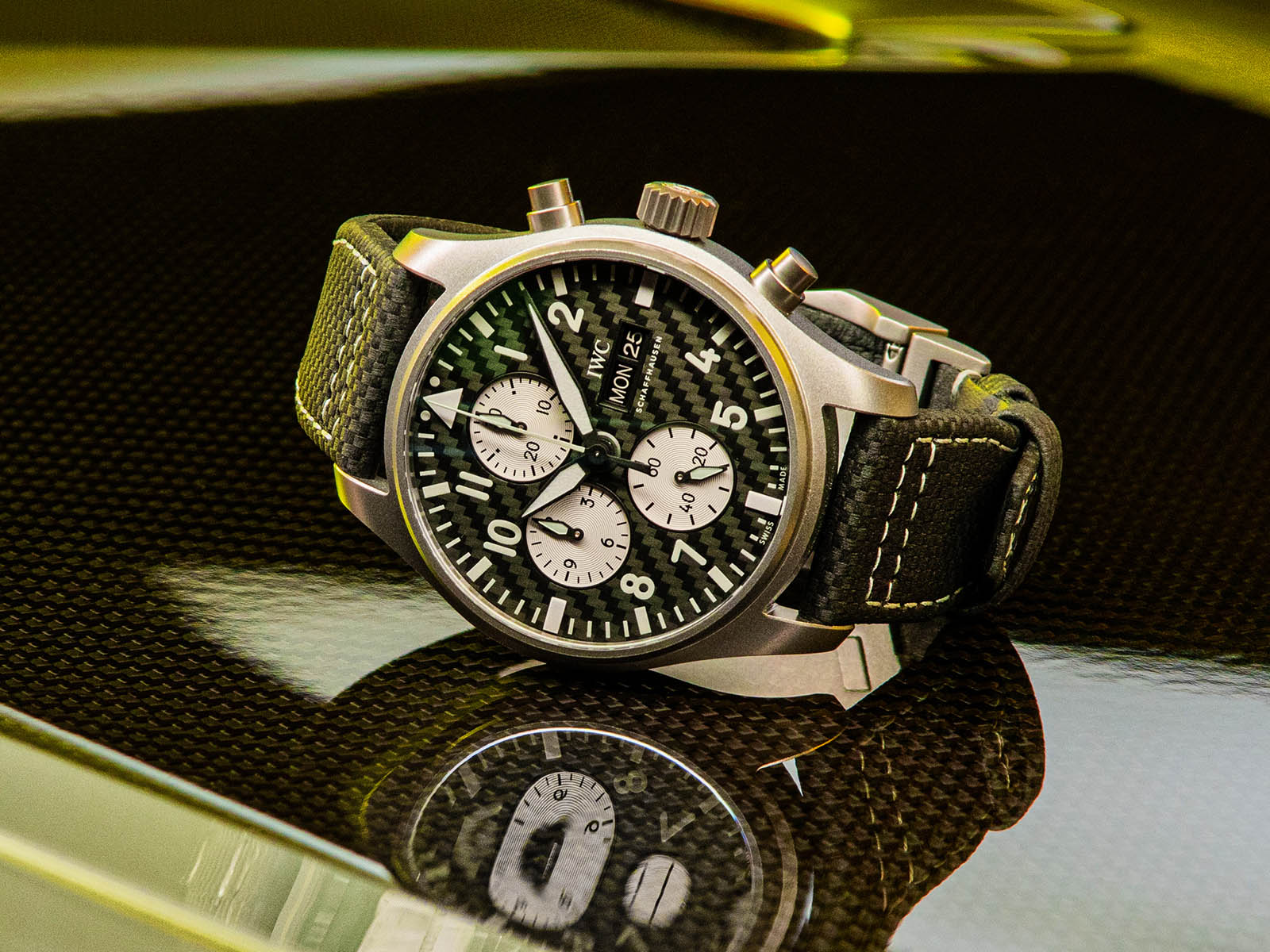 iw377903-iwc-pilot-s-watch-chronograph-edition-amg-3.jpg