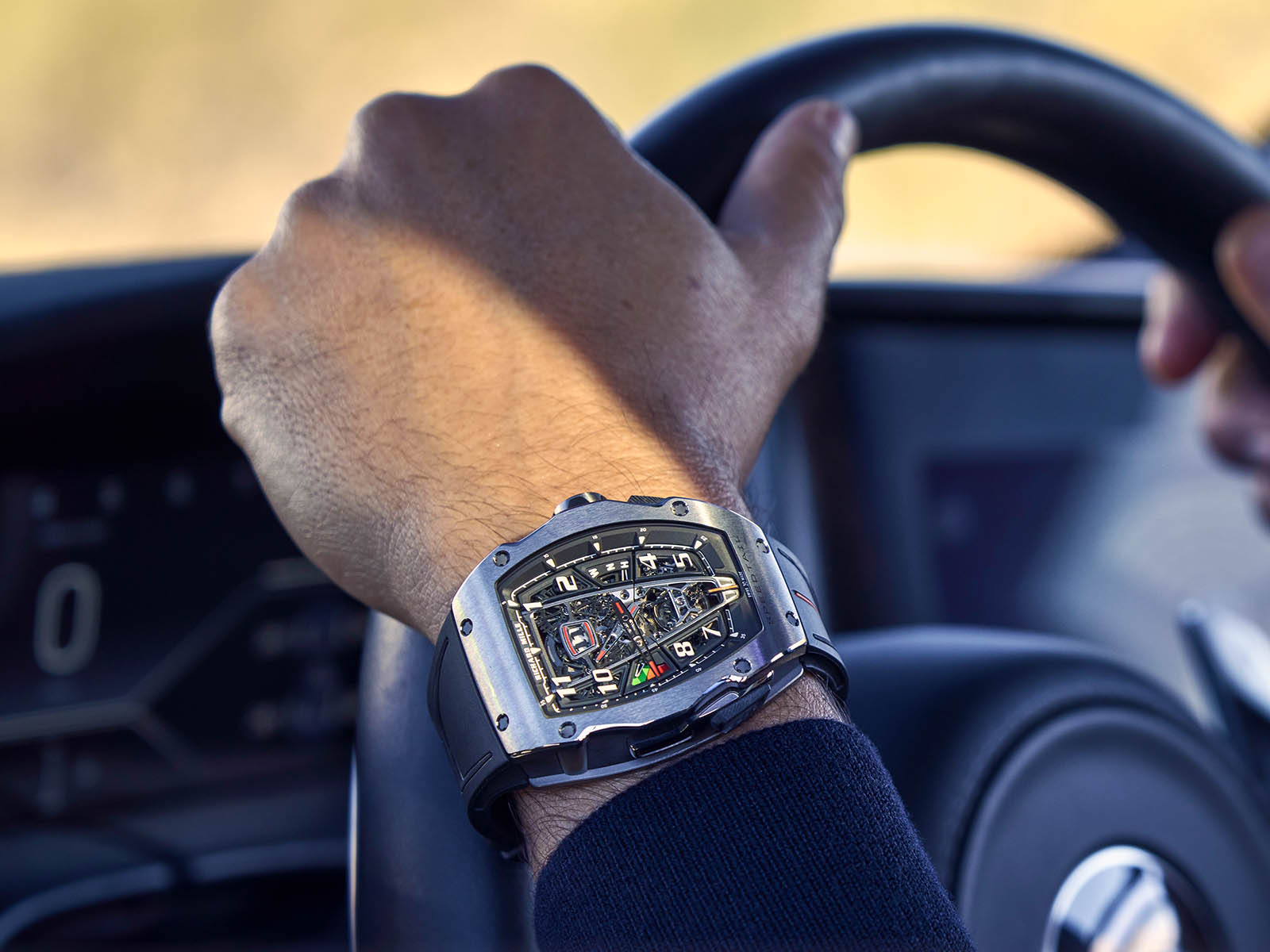 richard-mille-40-01-automatic-tourbillon-mclaren-speedtail-3.jpg