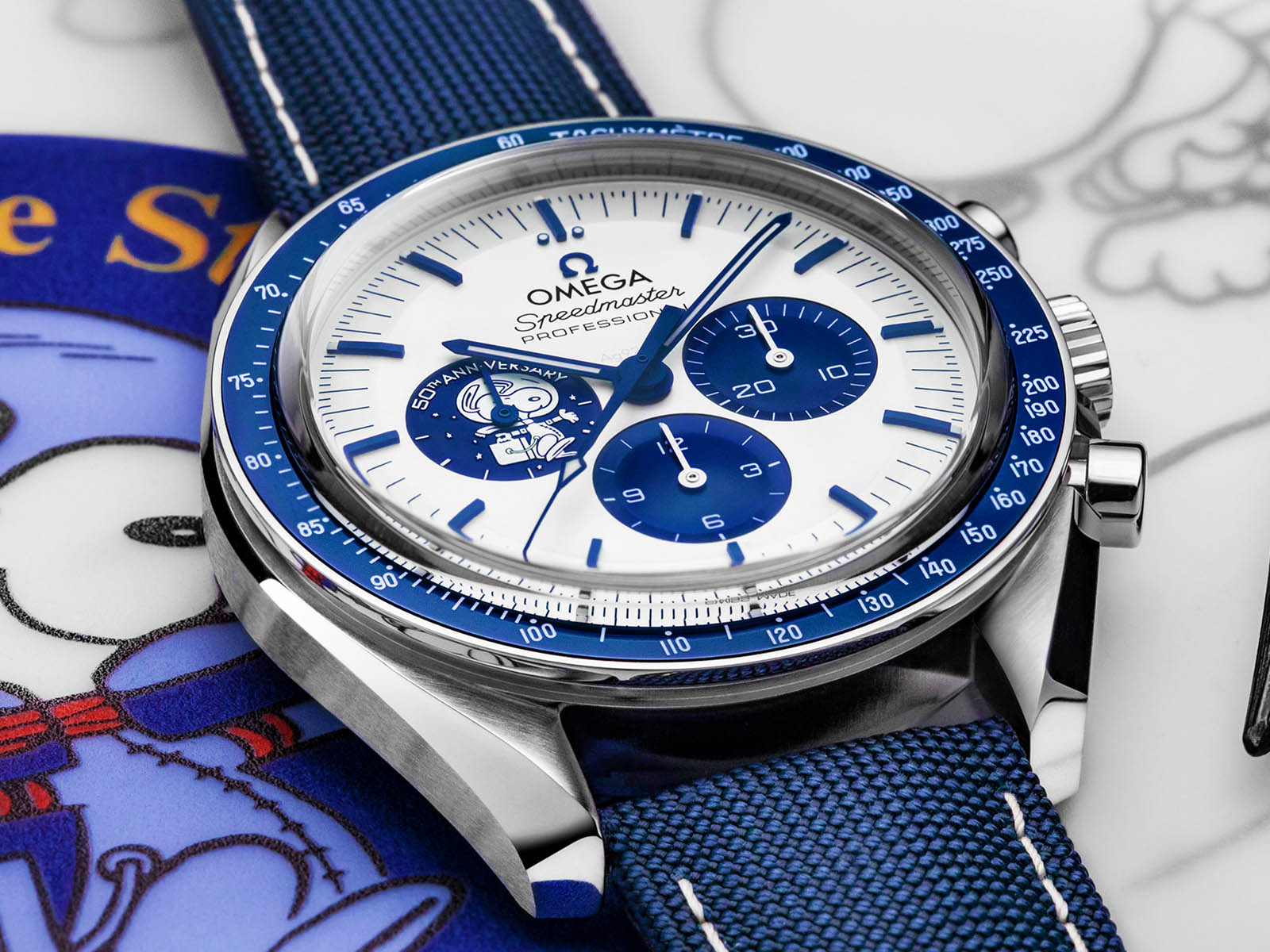 omega-speedmaster-professional-snoopy-2.jpg