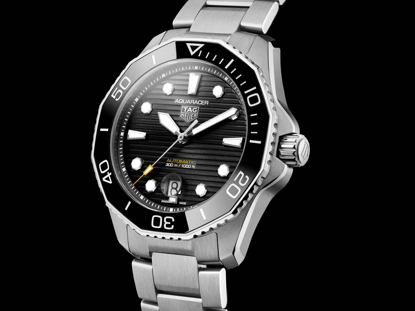 wbp201a-ba0632-tag-heuer-aquaracer-professional-300-1.jpg