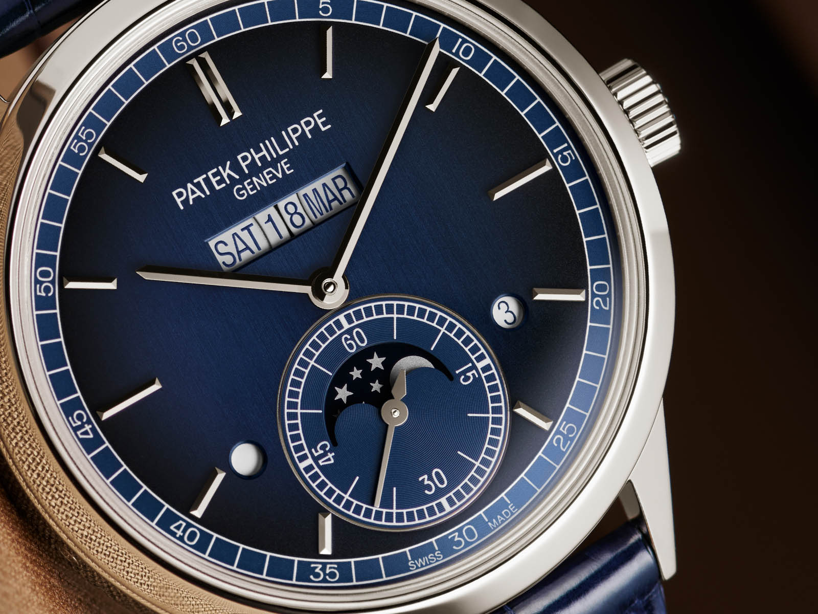 5236p-001-patek-philippe-in-line-perpetual-calendar-5.jpg