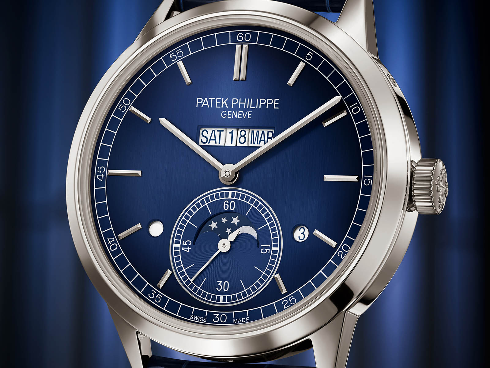 5236p-001-patek-philippe-perpetual-calendar-4.jpg