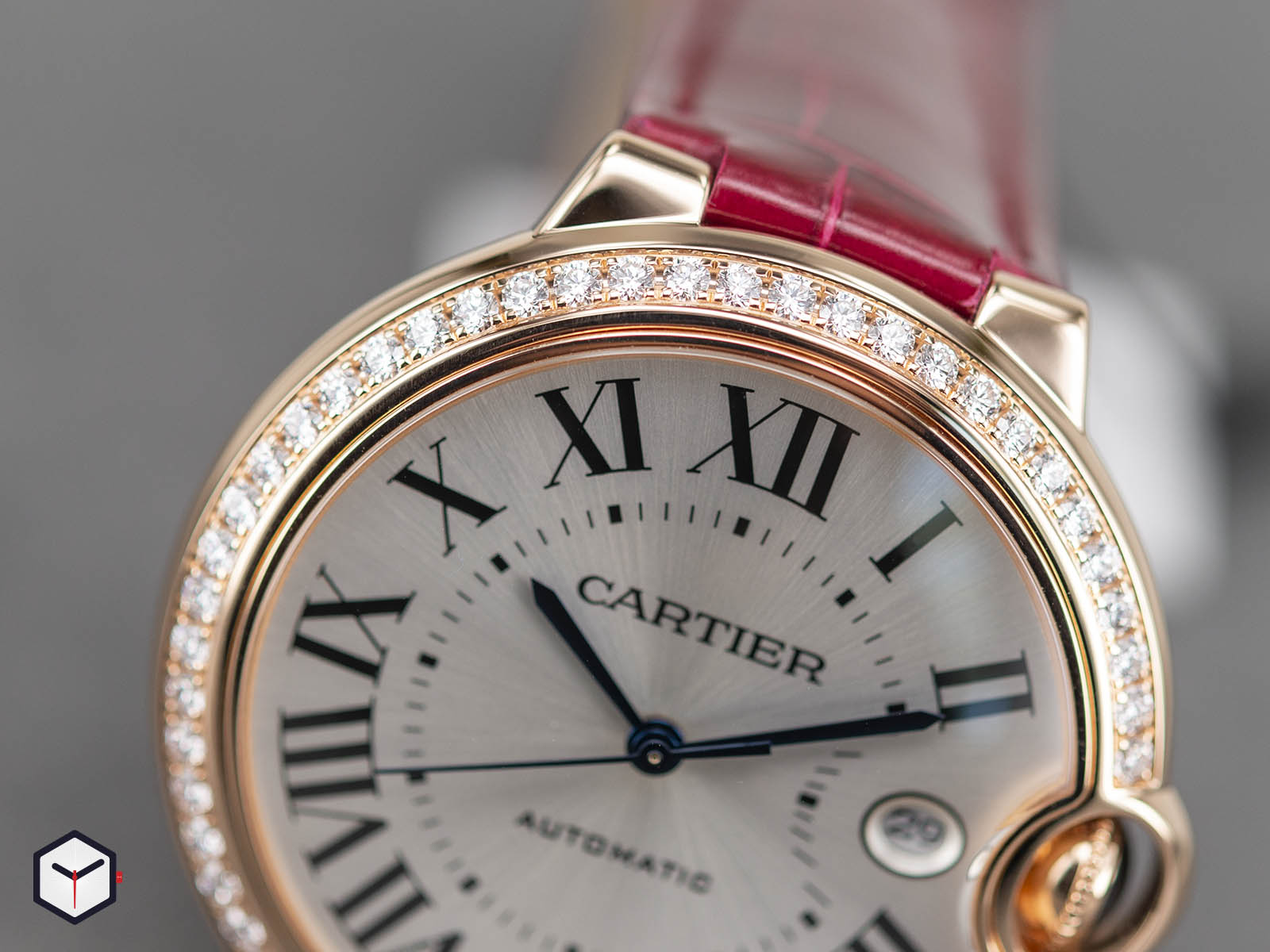 cartier-ballon-bleu-de-cartier-2021-3.jpg