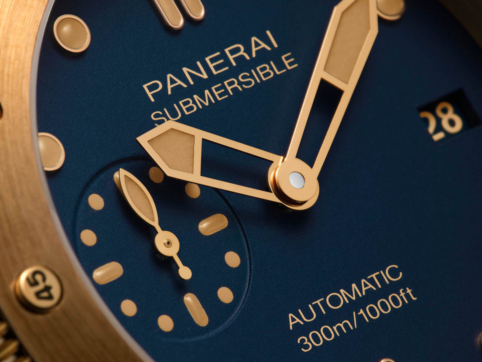 pam01074-officine-panerai-submersible-bronzo-blu-abisso-2.jpg