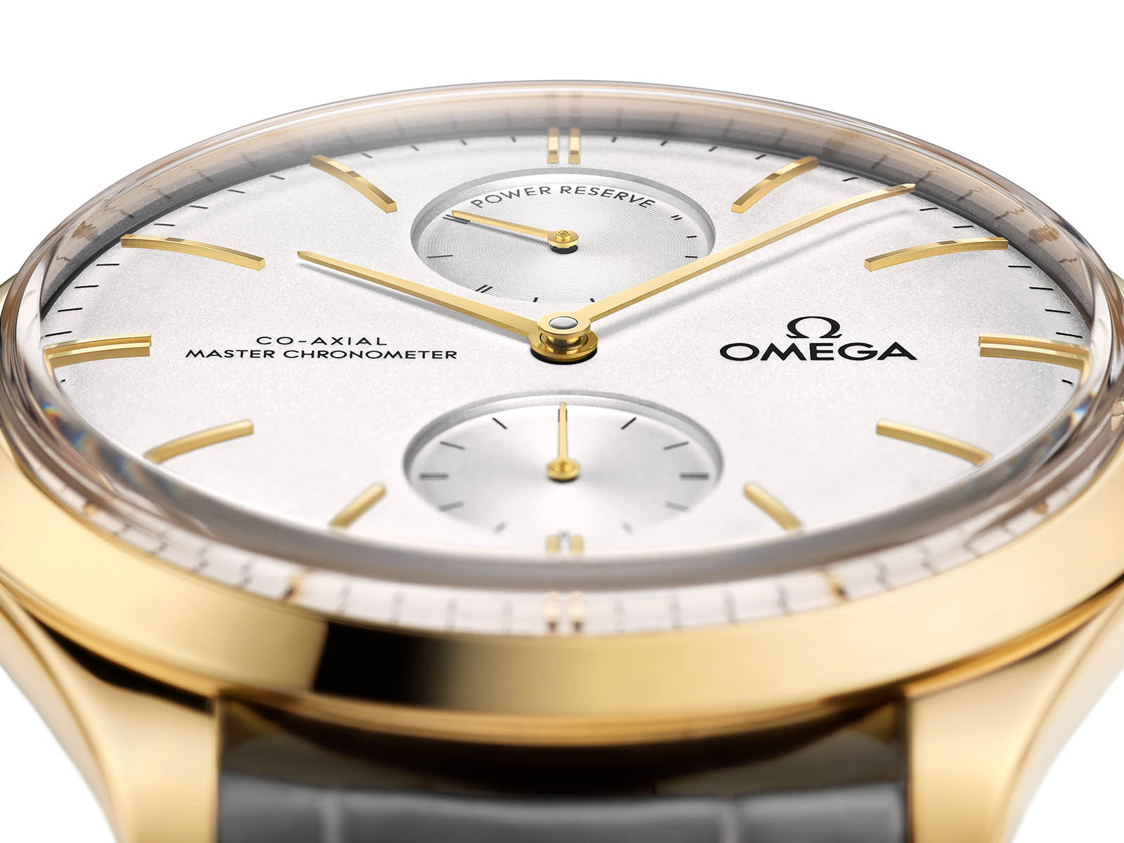 435-53-40-22-02-001-omega-de-ville-tresor-power-reserve-3.jpg